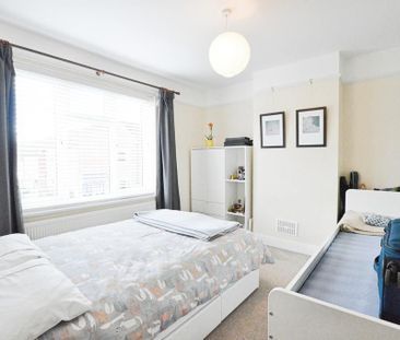 3 bedroom semi-detached house to rent - Photo 3