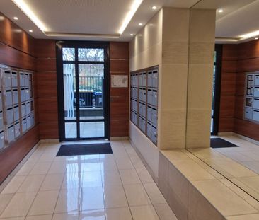 Location Appartement 2 pièces 51m² JOINVILLE LE PONT 94340 - Photo 3