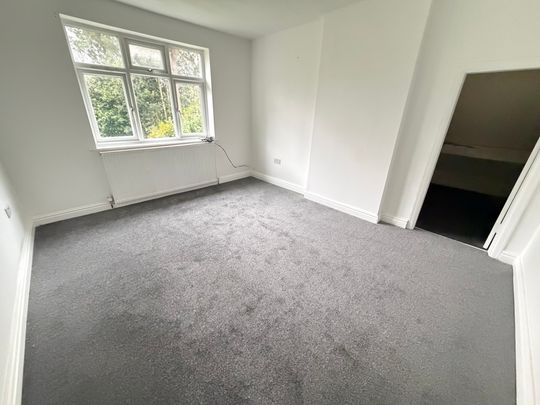 Ribbesford Avenue, Oxley, Wolverhampton - Photo 1