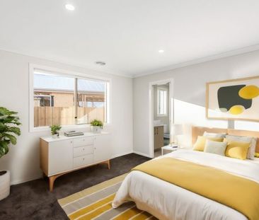 DELIGHTFUL 4 BEDROOM HOME - Photo 5