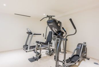 Estepona, Andalusia 29649