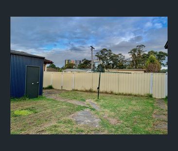 17 Homepride Avenue, Warwick Farm, NSW 2170 - Photo 6