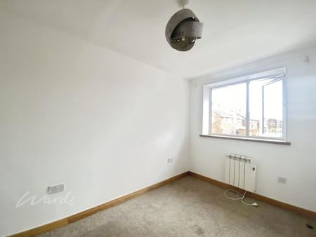 3 bedroom end of terrace house to rent - Photo 5
