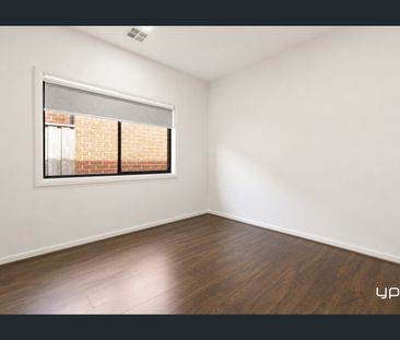 Budget-Friendly Modern Living in Beveridge - Photo 5
