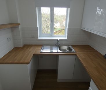 1 bed House - To Let - Photo 1