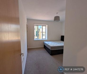 2 bedroom flat to rent - Photo 3