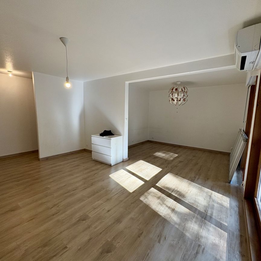 Location Appartement 3 pièces 84m² SIERENTZ 68510 - Photo 1