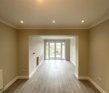 5 bedroom semi-detached house to rent - Photo 6