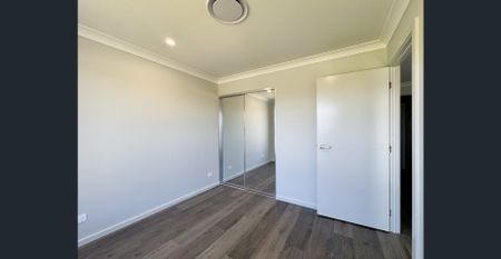 Stunning Four Bedroom Home - Ducted Air-Con, Alfresco, Picturesque Views - Photo 5