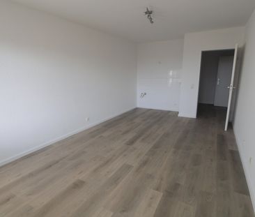 Frisch renoviertes 1-Zimmer Appartment in zentraler Lage! - Photo 2