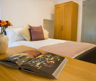 1 bedroom in a house share to rent - Photo 3