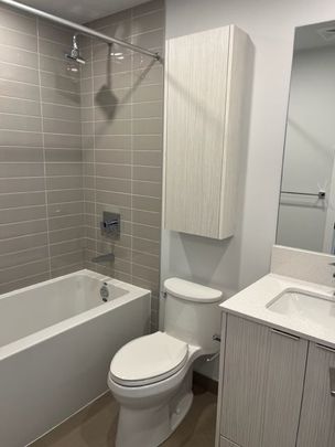 For Lease - 430 square one Drive Unit# 4004, Mississauga, Ontario - Photo 1