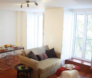 Belem Apartment w/ private parking - Photo 3