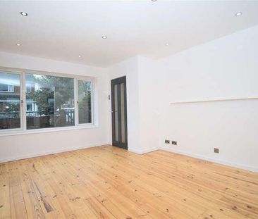 Elmwood Close, Walton, Wakefield, WF2 - Photo 2