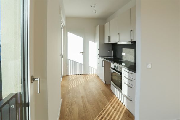 Attraktive 2-Zi.-Wohnung mit hochwertiger Ausstattung an der schönen Potsdamer Havel - Foto 1