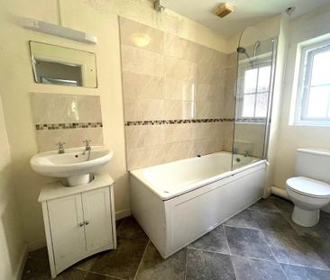 2 bedroom terraced house to rent - Photo 6