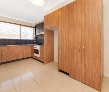 One Bedder of Generous Proportions! - Photo 3