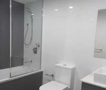 North-Facing Two-Bedroom Apartment - Photo 6