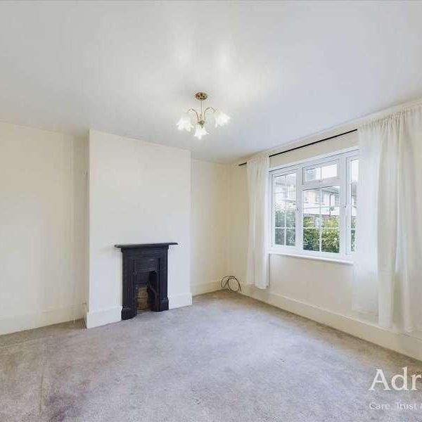 Hayes Close, Chelmsford, CM2 - Photo 1