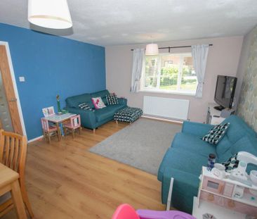 3 bedroom end of terrace house to rent - Photo 3