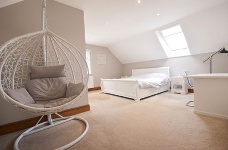 7 bedroom Detached house to rent - Photo 5