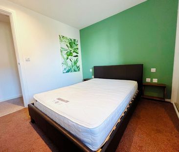 2 bedroom Flat To Let Total Size: 732 SQ FT - Photo 1