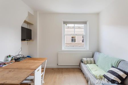 1 bedroom flat to rent - Photo 4