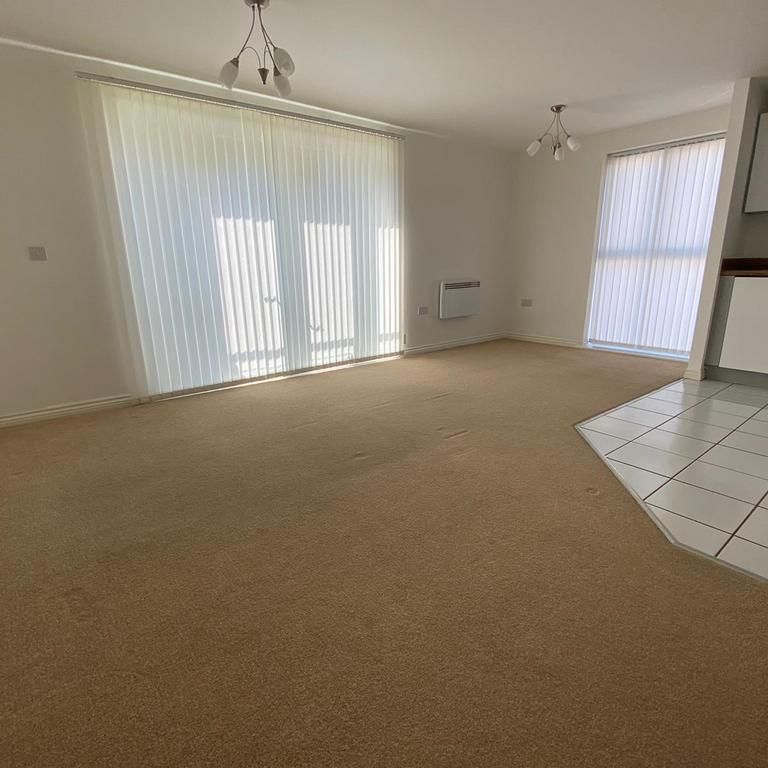 2 bedroom apartment to rent - Photo 1