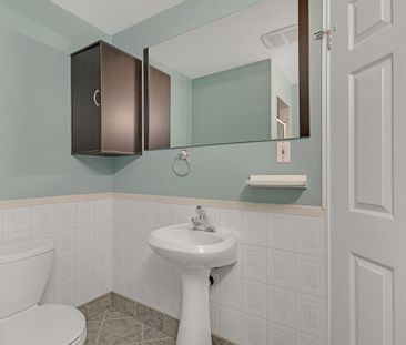 For Lease - 5268 Floral Hill Crescent, Mississauga, Ontario - Photo 5