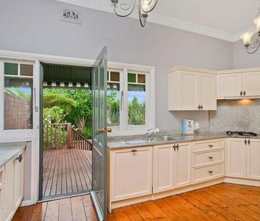 152 Denison Road, Dulwich Hill NSW 2203 - House For Rent | Domain - Photo 3