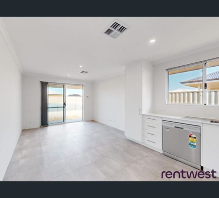 31A Munji Street, South Yunderup, WA 6208 - Photo 2