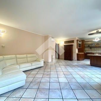 Bilocale in affitto - Photo 2