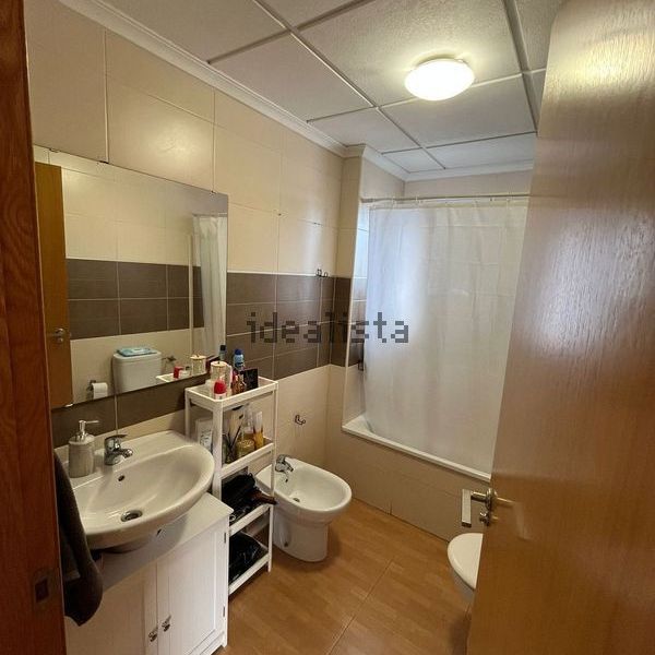 Alquiler de piso en Calle Cristóbal Colón, 21 - Photo 1