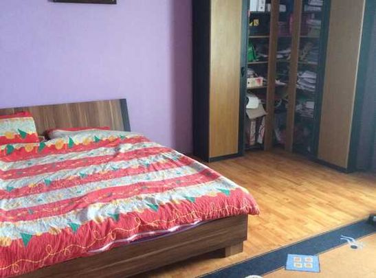 Apartament 5 camere, decomandat, 200 mp, mobilat modern, in casa/vila, zona strazii Uliului - Fotografie 1