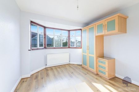 4 bedroom detached house to rent - Photo 5