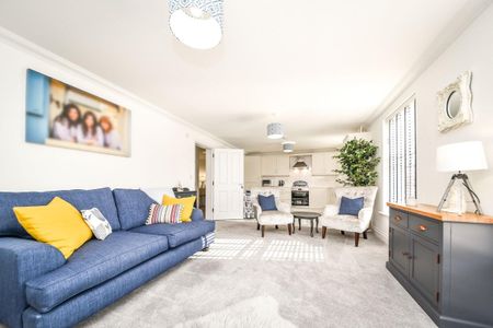 Curlew Close - Photo 3