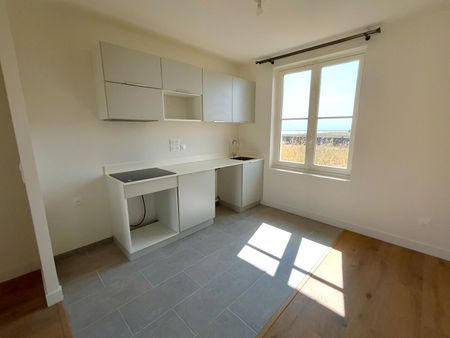 Location Maison 3 pièces 77m² - Photo 4
