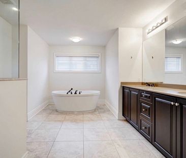 For Lease - 83 Kane Crescent, Aurora, Ontario - Photo 6