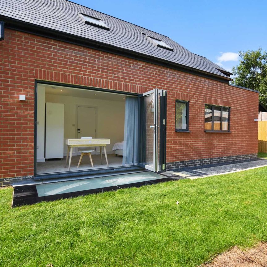 Crescent Road, Oxford, OX4 - Photo 1