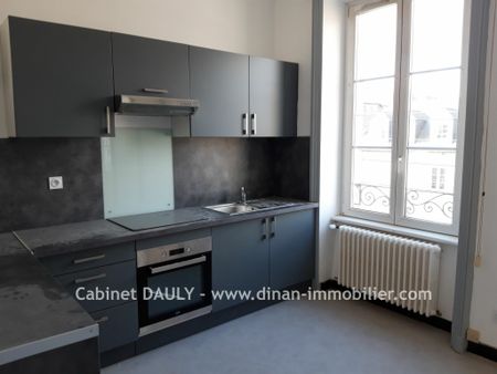 Location Appartement 4 pièces 113m² DINAN 22100 - Photo 3
