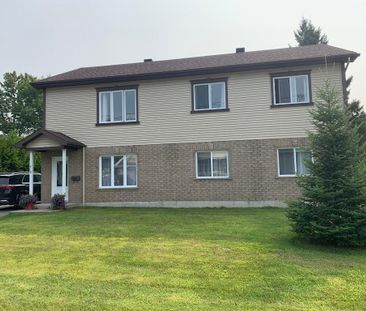 APPARTEMENT 51/2 Rez de jardin MAGOG - Photo 4
