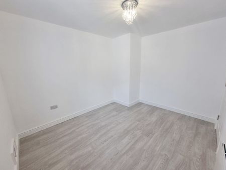 Property To Rent Junction Lane, St. Helens, WA9 | 1 Bedroom Apartment through Little Estate Agents - Photo 4