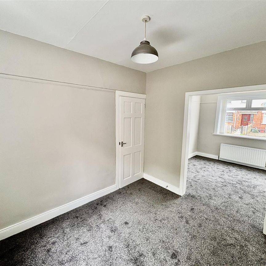 95 Strandburn Drive, - Photo 1