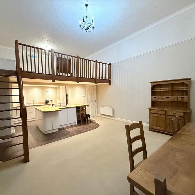 2 bedroom apartment to rent - Photo 1