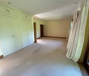2 bedroom semi-detached house to rent - Photo 2