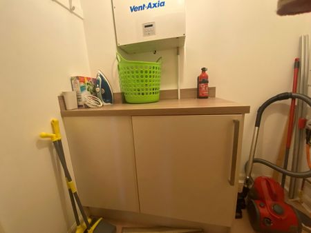 2 Bed Flat, Hatters Lane, EH7 - Photo 2