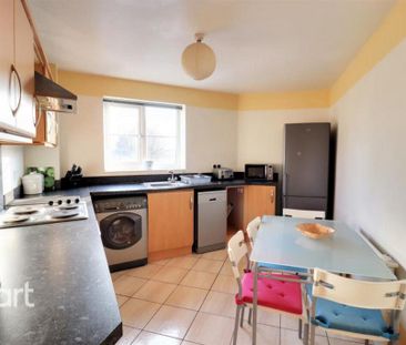 2 bedroom apartment to rent - Photo 6