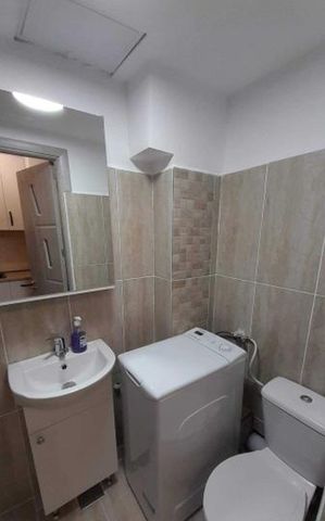 Vitan bobocica confort 2 etaj 3 - Fotografie 5