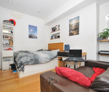 Studio Flat, Uxbridge Road, W12 - Photo 4