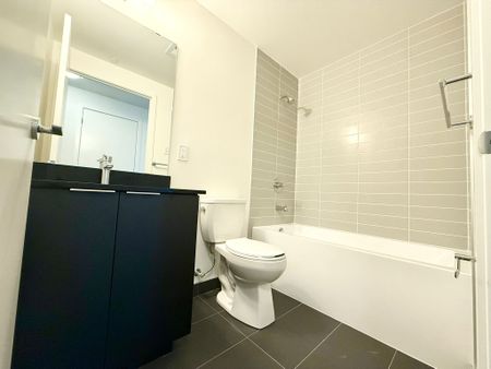 For Lease - 3071 Trafalgar Road Unit# 703, Oakville, Ontario - Photo 2